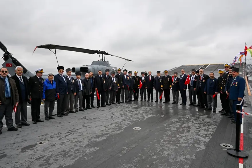 TCG Anadolu, Kocaeli’de ziyarete açıldı 9 TCG Anadolu, Kocaeli’de ziyarete açıldı 9