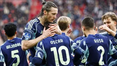 Galatasaray'ın rakibi Ajax, 5 gollü maçta kazandı