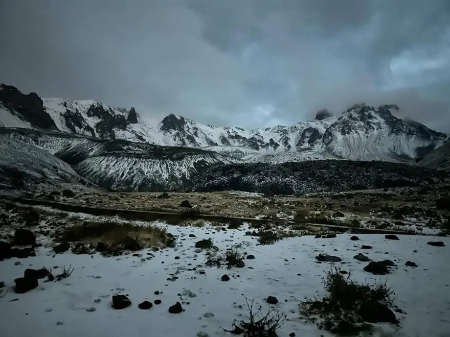 Erciyes Dağı’na mevsimin ilk karı düştü 2 Erciyes Dağı’na mevsimin ilk karı düştü 2