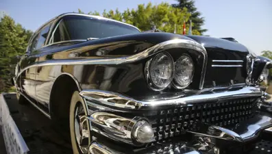 Menderes'in makam aracı Aydın Valiliği'ne teslim edildi