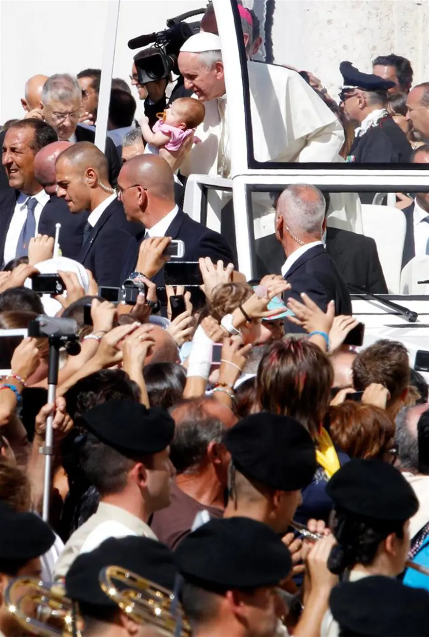 Papa sisteme karşı 1 Papa sisteme karşı 1