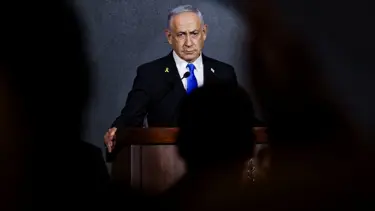 Netanyahu'nun evinin önünde toplanan yüzlerce İsrailli, esir takası anlaşması talep etti