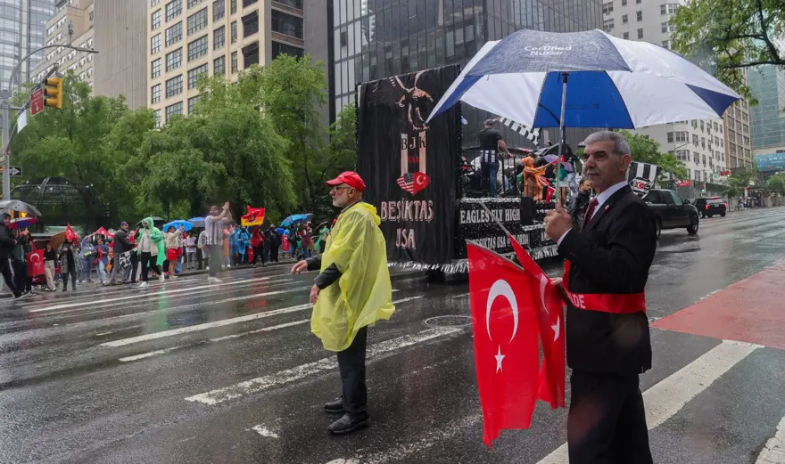 New York'ta Türk günü yürüyüşü 26
