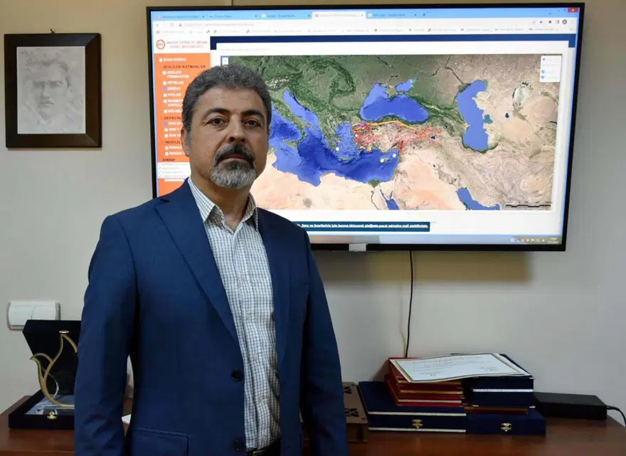 Kuşadası’ndaki 4,4 büyüklüğündeki sarsıntının ardından depremfırtınası beklentisi 2