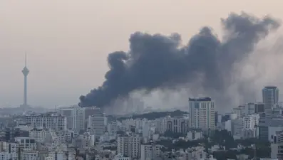 Tahran'da futbol maçları iptal: Hava kirliliği engel oldu