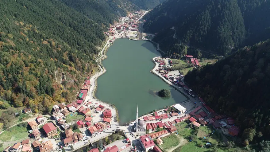 Uzungöl'ün temiz havasına egzoz tehdidi 6 Uzungöl'ün temiz havasına egzoz tehdidi 6