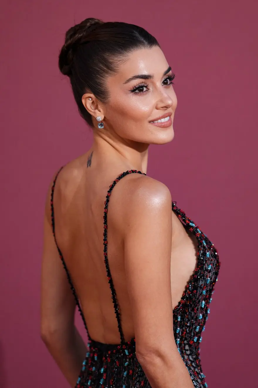 Hande Erçel ile Hakan Sabancı Cannes'da 