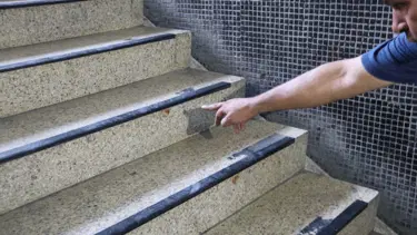 Boşanma aşamasındaki eşini metroda katletti