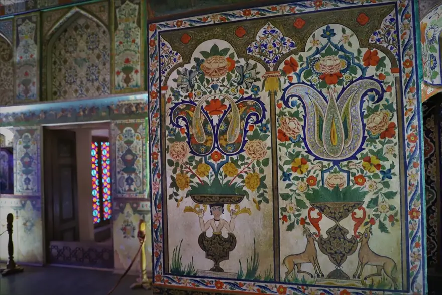 Azerbaycan'ın UNESCO Dünya Miras Listesi'ndeki Şeki Han Sarayı turist akınına uğruyor 22