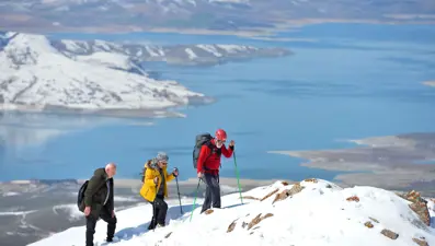 Tunceli'nin karla kaplı zirveleri trekking ve fotoğraf tutkunlarını ağırlıyor