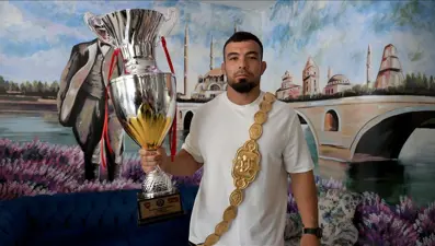 Kırkpınar'da altın kemere en yakın isim : Yusuf Can Zeybek kimdir, kaç yaşında?