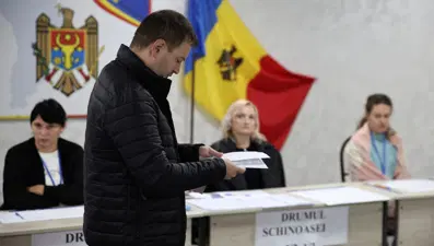 Moldova'da seçim: Oy verme işlemi başladı