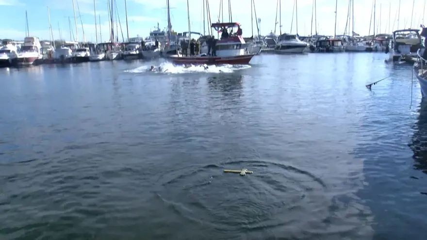 Bakırköy ve Ortaköy'de haç çıkarma töreni 7