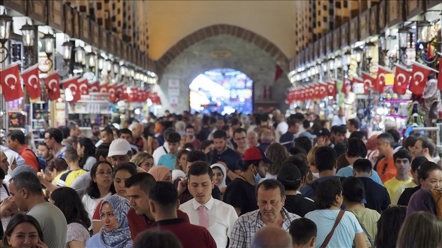 Türkiye'deki kayıtlı yabancı sayısı açıklandı | Yüzde 70'i Suriyeli