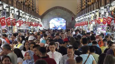 Türkiye'deki kayıtlı yabancı sayısı açıklandı | Yüzde 70'i Suriyeli