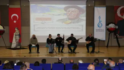 Aşık Veysel ölüm yıl dönümünde Sivas'ta anıldı