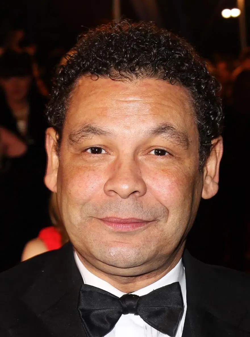 CRAIG CHARLES 29 CRAIG CHARLES 29
