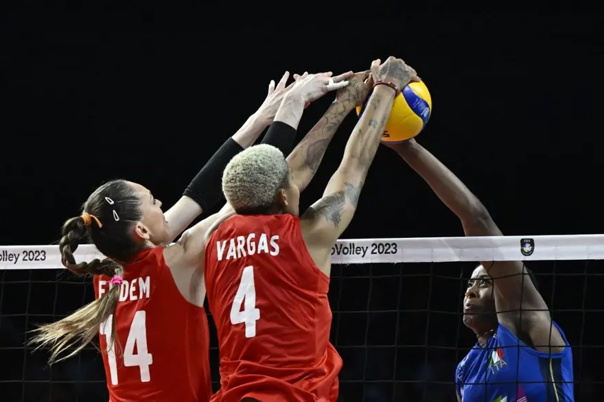 Filenin Sultanları finalde | Türkiye-Sırbistan voleybol final maçı ne zaman, saat kaçta, hangi kanalda 9