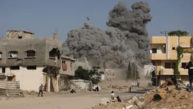 İsrail, Gazze'de polis müdürü ve 11 aile üyesini katletti