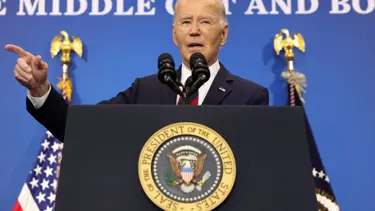 Biden'ın konuşması sırasında prompter cihazı bozuldu: Elektriğim kesildi