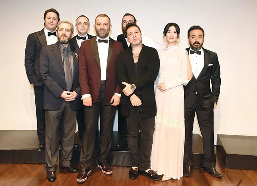 Dümbüllü'nün fesi artık Şevket Çoruh'ta (Baba Sahne açıldı) 5