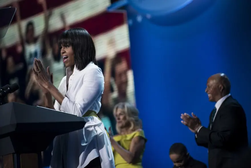 Yemin töreni öncesi sahnede bir yıldız 16 Yemin töreni öncesi sahnede bir yıldız 16