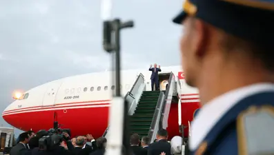 Cumhurbaşkanı Erdoğan, Azerbaycan'dan yurda döndü