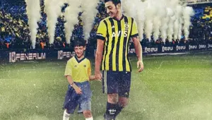 Mesut Özil'den Fenerbahçe formalı paylaşım