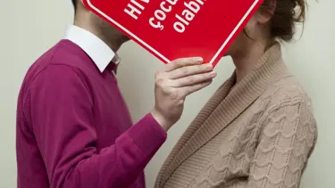 'HIV Pozitif'ti ama sağlıklı bir bebeği oldu