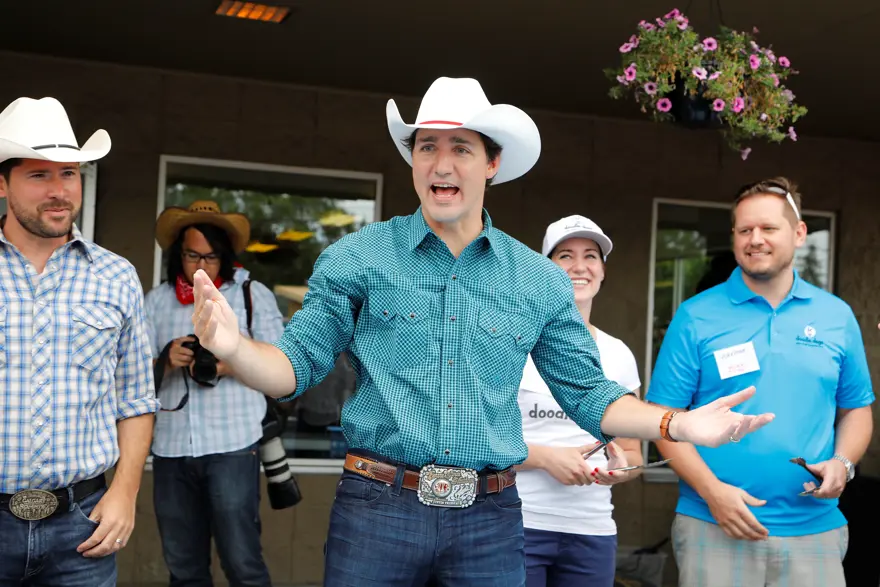 Justin Trudeau "kovboy" oldu 9