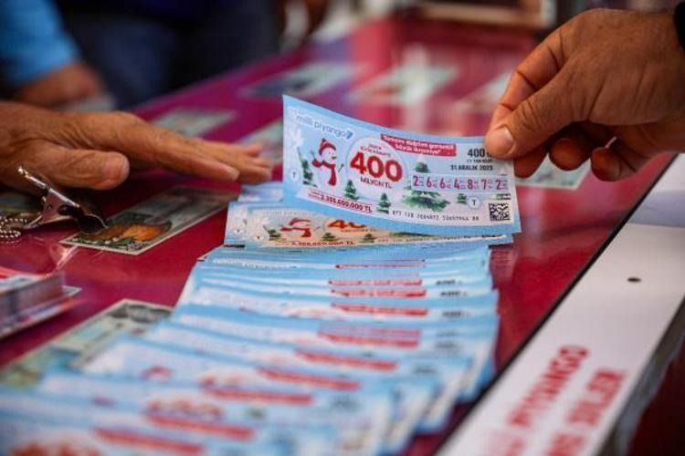Milli Piyango sonuçlarıyla 2024'ün kazandıran rakamları belli oldu:  Yılbaşı çekilişinde büyük ikramiye hangi rakamlara çıktı? İşte amorti kazandıran rakamlar