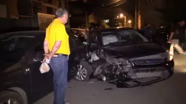 Polisten kaçan alkollü sürücü 4 otomobili biçti