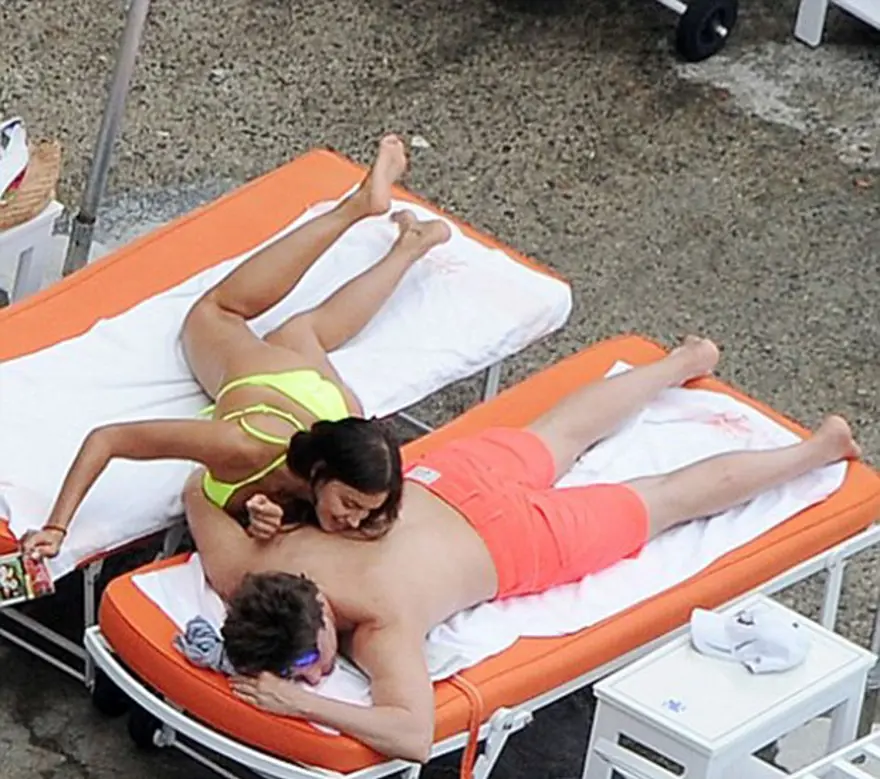 Bradley Cooper ve Irina Shayk tatile doymuyor 26
