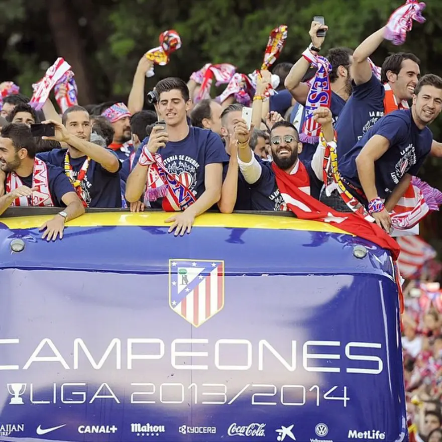 Arda Turan'ın 15 milyon euroluk malikanesi 142 Arda Turan'ın 15 milyon euroluk malikanesi 142