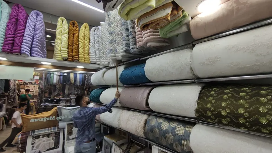 Günde bir tane örüyor, tanesini bin 500 liradan satıyor 4