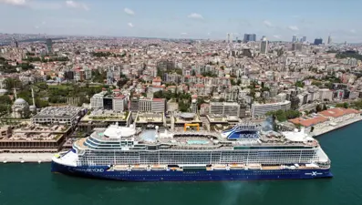 3 bin 600 yolcu kapasiteli Celebrity Beyond Galataport'ta