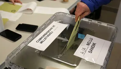 Yurtdışı seçim sonuçlarında anlık veriler: Yurtdışı oylarında hangi aday önde?