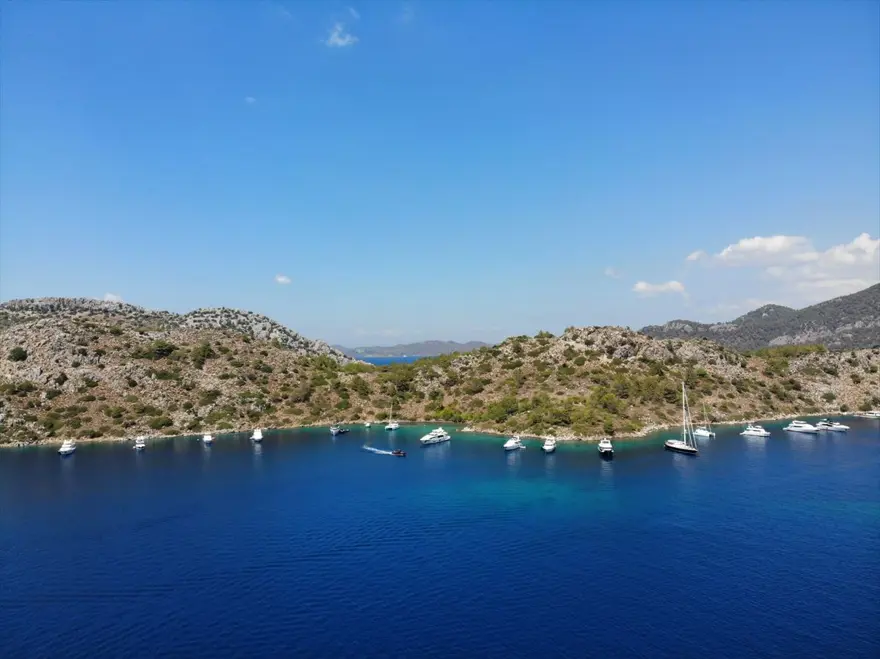 Muğla'nın el değmemiş koyları mavi yolculuk tutkunlarını ağırlıyor 12
