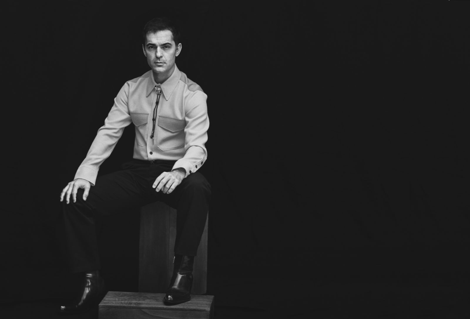 Yılın Uluslararası Star'ı Pedro Alonso (GQ Men of the Year 2018 Ödül Töreni)
