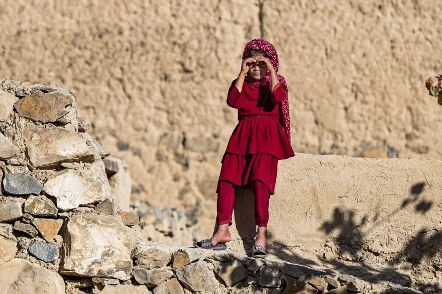 SİVİL TOPLUM KURULUŞLARINA "KADIN" YASAĞI 4 SİVİL TOPLUM KURULUŞLARINA "KADIN" YASAĞI 4