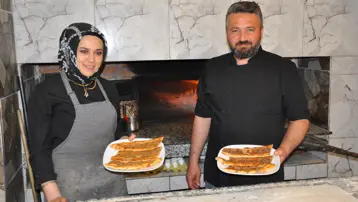 Eşinden öğrendi, fırının başına geçti. Çalışacak kişi bulamamışlardı