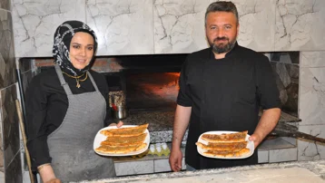 Eşinden öğrendi, fırının başına geçti. Çalışacak kişi bulamamışlardı