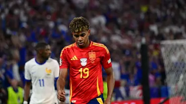 Barcelona Lamine Yamal'ın sağlık durumunu açıkladı