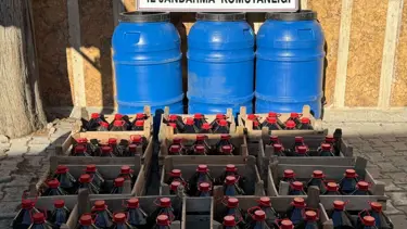 Yılbaşı öncesi sahte içki operasyonu: Binlerce şişe ele geçirildi