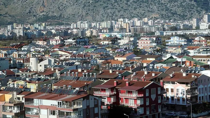 YABANCI KİRACI ÖDEME YAPMAYIP EŞYALARI ALIP GİTMİŞ 8 YABANCI KİRACI ÖDEME YAPMAYIP EŞYALARI ALIP GİTMİŞ 8