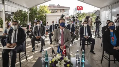 AB'den Türkiye'deki sığınmacılara yönelik yaklaşık 400 milyon euroluk yeni destek