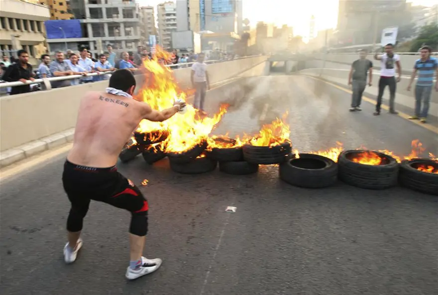 Lübnan'da tansiyon yükseliyor 1