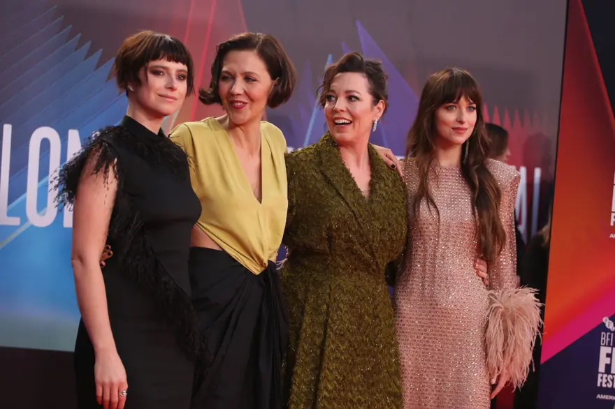 Ünlü yıldızlar The Lost Daughter galasında buluştu 