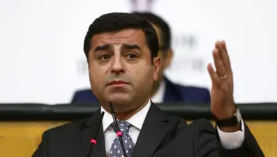 Demirtaş'ın 'devleti aşağılama' davasında birleştirme kararı