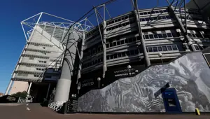 İngiltere'de 6 şirketten 5'i corona virüs tehdidi ile savaşıyor